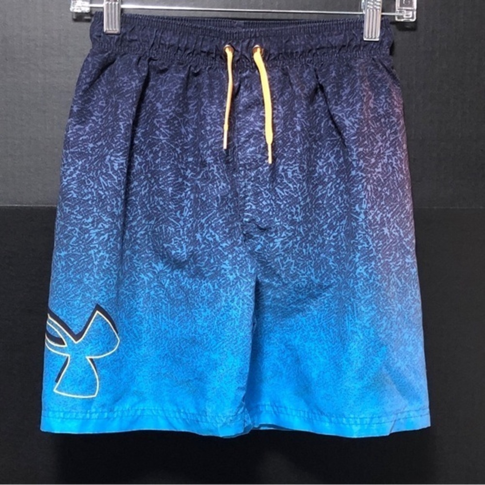 ⛵️Under Armour Blue Swim Trunks with liner Size Youth Large